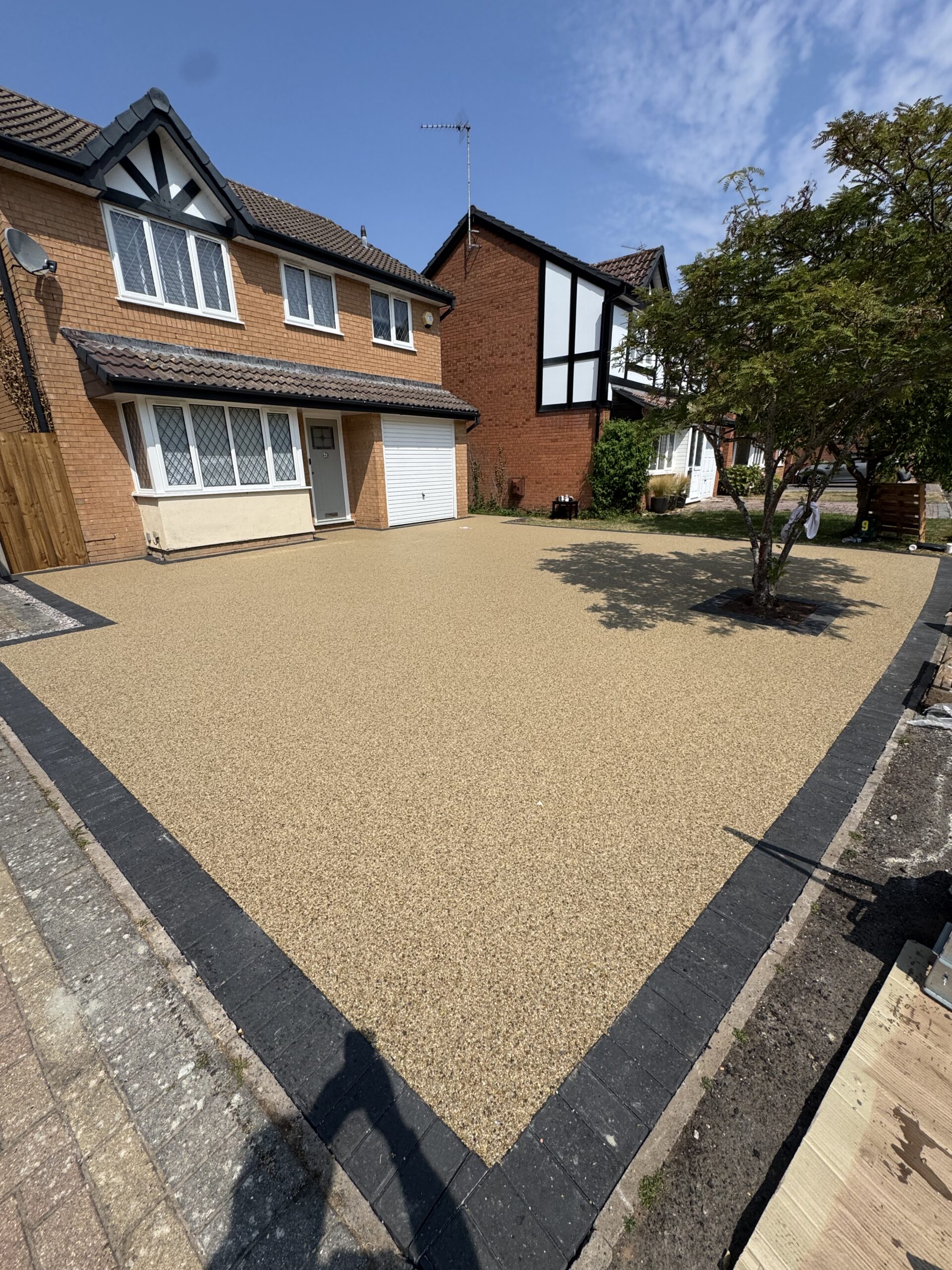 vuba resin driveway with border gloucester gloucester